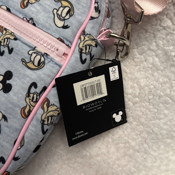 Disney NWT Mickey and Friends Crossbody - Picture 3 of 7